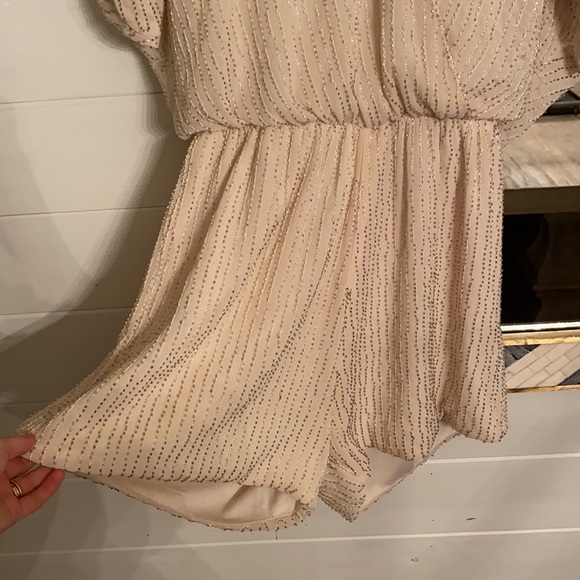 Beaded Cream Romper - Picture 3 of 4